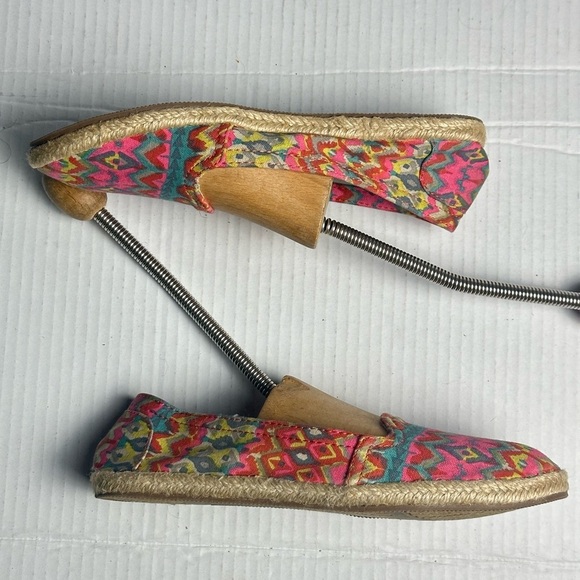 American Eagle Size 6 - Picture 2 of 7